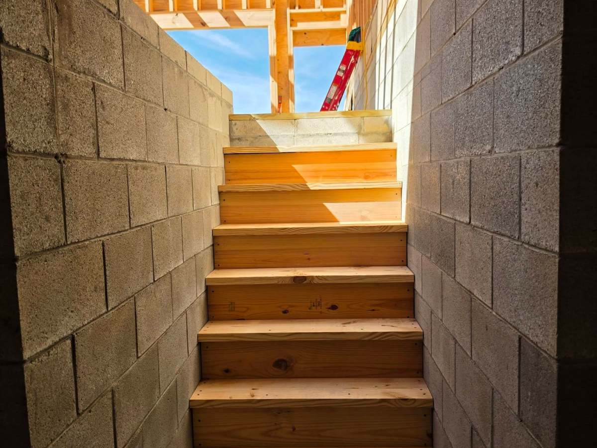 Living the Dream Year 6 Day 149 – Clifty Hill 3 – Basement stairs from garage are usable